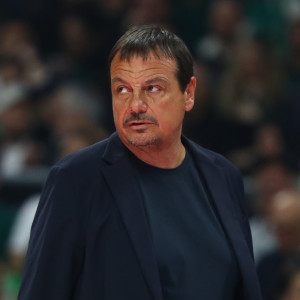 Αταμάν: «Δεν με νοιάζει αν κάποιοι λένε να φύγω - Τις γροθιές μου θα τις δείτε ξανά όταν κερδίσουμε τον επόμενο τίτλο»