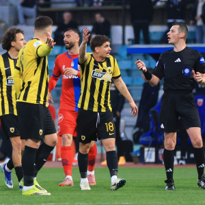 Καπετανάκος στο «BACK2ΜΠΑΚ»: «Η εχθρική διαιτησία που βιώνει η ΑΕΚ φέτος - Το λάθος που έκανε με Τσιμεντερίδη και τι δεν λειτούργησε καλά» (video)