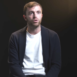 «Τα χρήματα πάντα κερδίζουν στο τέλος» - Τι συμβαίνει με τον χαμό που έχει προκαλέσει ο Φαμπρίτσιο Ρομάνο τις τελευταίες μέρες