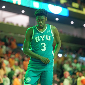 Το NBA τον θεωρεί το επόμενο Νο.1 του Draft, αλλά ο Ντιμπάντσα σκέφτεται τα λόγια της μάνας του