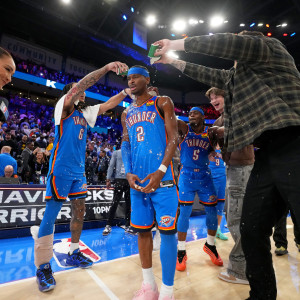 Call Him MVP: Ο Σέι έσπασε το ρεκόρ του Τσάμπερλεϊν κι έφτασε τα 127 συνεχόμενα παιχνίδια με 20+ πόντους