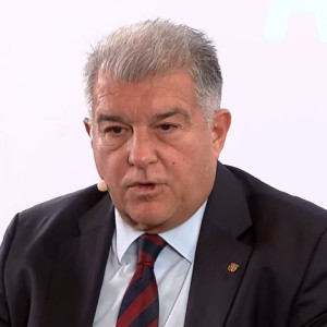 Η καυστική απάντηση του Λαπόρτα στον Τσάβι: «Οι ίδιοι παίκτες που έχαναν μαζί του, τώρα κερδίζουν με τον Φλικ»