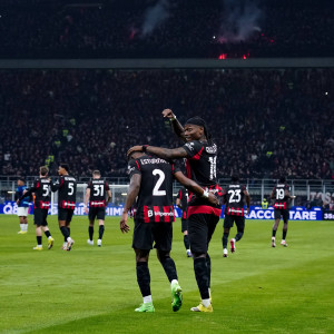 Το Μιλάνο βάφτηκε «ροσονέρο»: Η Μίλαν πήρε το ντέρμπι από την Ίντερ και μείωσε στους 7 απ' την κορυφή