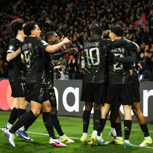 Η «διαστημική» Παρί Σεν Ζερμέν διέλυσε με πεντάρα την Τσέλσι