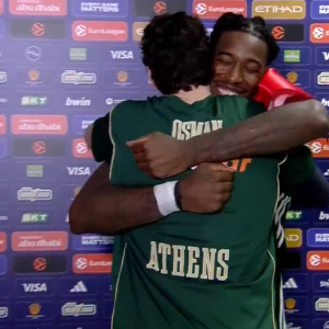 Η αγκαλιά Οσμάν - Λεσόρ στο flash interview: «Είναι η ψυχή αυτής της ομάδας»