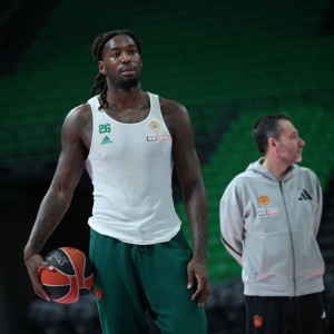 Επίσημη η επιστροφή Λεσόρ: Η 12άδα του Παναθηναϊκού με τη Ζαλγκίρις