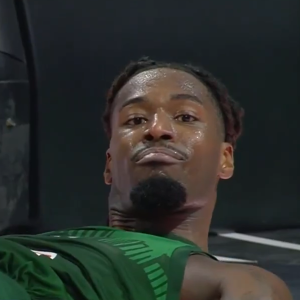 Το απίθανο στιγμιότυπο που χάρισε ο Ματίας Λεσόρ στην επιστροφή του (video)