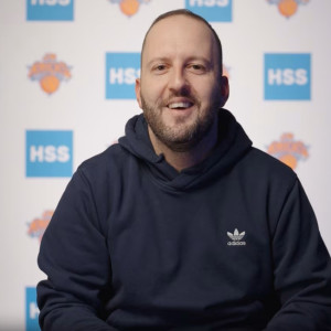 «Jerry the Greek»: Ποιος είναι ο Γεράσιμος Κόκκινος που βραβεύθηκε από τους Νικς και το ΝΒΑ