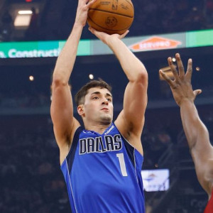 Η εξαιρετική εμφάνιση του Πουλακίδα στη νίκη των Μάβερικς κόντρα στους Καβαλίερς (video)