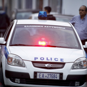 Οπαδοί σε κύκλωμα ναρκωτικών στην Μύκονο: Μεγάλη επιχείρηση της ΕΛ.ΑΣ