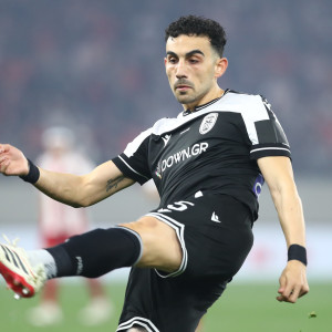 Ενοχλήσεις στο γόνατο ο Μιχαηλίδης - Νοκ άουτ για τα φιλικά της Εθνικής Ελλάδας