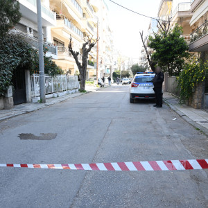 Στα δικαστήρια ο 19χρονος που αναζητούνταν από τις Αρχές για τη δολοφονία του 20χρονου στην Καλαμαριά