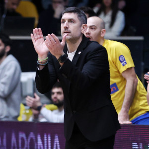 Ξανθόπουλος: «Τεράστια νίκη για το Περιστέρι - Εύχομαι στην ΑΕΚ να πάρει τον ευρωπαϊκό τίτλο»