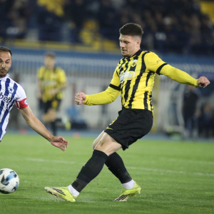 Ένας Γιόβιτς δεν έφτανε στην άτυχη ΑΕΚ που πέταξε βαθμούς στο Περιστέρι