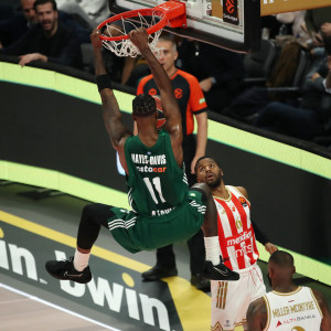 Ο Λεσόρ βρήκε με υπέροχη ασίστ τον Χέιζ-Ντέιβις κι εκείνος κάρφωσε στο καλάθι του Αστέρα (video)