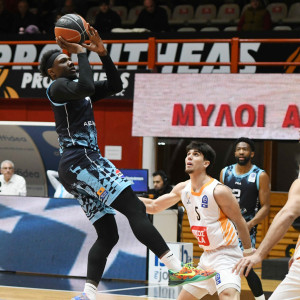 Κολοσσός... Μακ «διέλυσε» τον Προμηθέα στην Πάτρα