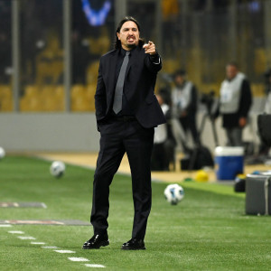 Απογοητευμένος ο Λέτο: Έκανε δύο αλλαγές πριν το ημίωρο