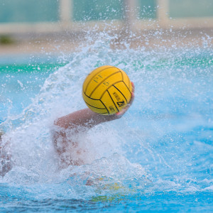 Καταγγελία Άρη για εισβολή κουκουλοφόρων σε αγώνα πόλο Κ14 - Παρενέβη η αστυνομία