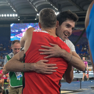 Αντίπαλος του Τεντόγλου σημείωσε την καλύτερη επίδοση της ιστορίας στα... 60μ εμπόδια επτάθλου (video)