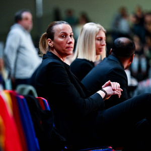 «Με το μπάσκετ έχω εμμονή»: Ποια είναι η Mastermind Στέλλα Καλτσίδου που οδήγησε τον Αθηναϊκό στους τελικούς