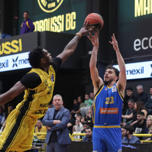 Τα highlights της εμφατικής νίκης του Περιστερίου μέσα στο Μαρούσι (video)