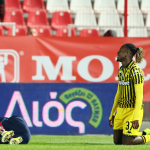 Μεντίλ: «Να κοιταχθούμε στον καθρέπτη όλοι και να αναλάβουμε τις ευθύνες μας»