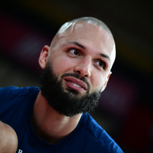 «Ρε μπαγάσηδες;»: Η... ελληνική απάντηση του Φουρνιέ στο X