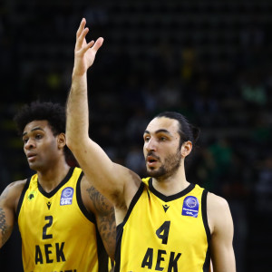 Με όλα τα όπλα η ΑΕΚ απέναντι στο Περιστέρι