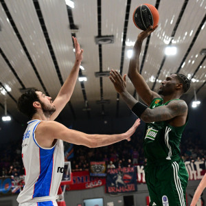 Τα εντυπωσιακά and-one των Χέιζ-Ντέιβις και Σορτς (video)