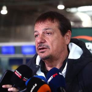 Αταμάν: «Εκτός πλάνων ο Χολμς, είναι θέμα του κλαμπ πλέον»