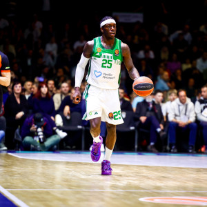 Στην κορυφή του Top 10 της 33ης αγωνιστικής της EuroLeague το εντυπωσιακό κάρφωμα του Κέντρικ Ναν