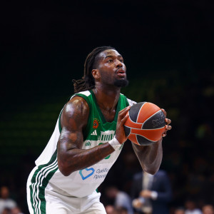 «EuroLeague by Night»: Το σχόλιο του Ηλία Λαλιώτη για τη νίκη του Παναθηναϊκού AKTOR με την Ντουμπάι (video)