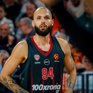 H βαθμολογία της EuroLeague μετά την ήττα του Ολυμπιακού στη Βαλένθια και τη νίκη του Παναθηναϊκού