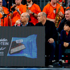 Οπαδοί της Βαλένθια έφτυσαν τον Παναγιώτη Αγγελόπουλο και τον Γιώργο Σκινδήλια