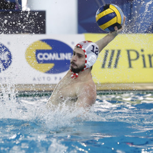 Ο Ολυμπιακός παρέμεινε αήττητος στη Water Polo League με εμφατική νίκη επί της Βουλιαγμένης
