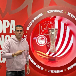 Ο Καστίγιο επισκέφθηκε το μουσείο του Ολυμπιακού (video)