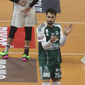 Χανδρινός: «Ήμασταν σοβαροί και πήραμε τη νίκη, ένα μεγάλο μπράβο στις γυναίκες του Παναθηναϊκού»