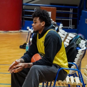 Χωρίς Μπράουν η ΑΕΚ κόντρα στον Παναθηναϊκό