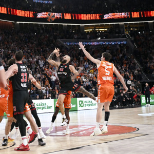 Το χαμένο σουτ του Εβάν Φουρνιε σε νεκρό χρόνο (video)