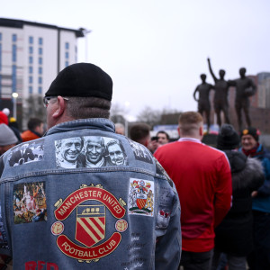 Τα σχέδια του Ράτκλιφ: Διώχνει τους φιλάθλους της Γιουνάιτεντ για να γεμίσει το γήπεδο VIP πελάτες