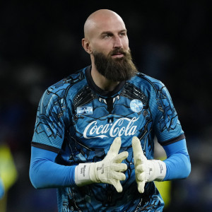 Ο τερματοφύλακας που καρφώνει σαν σταρ του NBA - Έχει το μπόι, έχει και τη χάρη (video)