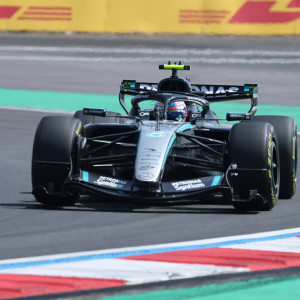 Ο Αντονέλι πήρε την pole position στη Σαγκάη και έγραψε ιστορία