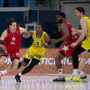 Ο «διπλός» Νίμπο και ο εξαιρετικός Σιλντς έδωσαν μεγάλη νίκη στην Ολίμπια Μιλάνο κόντρα στη Μακάμπι