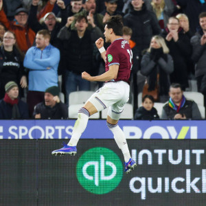 Ο Μαυροπάνος άνοιξε το σκορ με τρομερή κεφαλιά κόντρα στη Γουλβς (video)