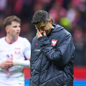 Αινιγματικός Λεβαντόφσκι: «Θα πρέπει να απαντήσω σε κάποια ερωτήματα που έχω στο μυαλό μου»