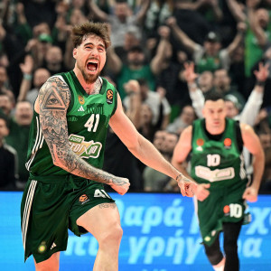 Είναι η κατάλληλη στιγμή να πάει κόντρα σε κάθε λογική...