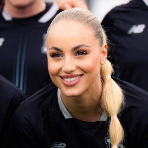 «H πιο όμορφη ποδοσφαιρίστρια»: Ο ανταγωνισμός είναι μεγάλος, αλλά η Μάρκοβιτς… κλέβει καρδιές