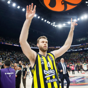 Κοντά στην ανανέωση συμβολαίου Φενέρμπαχτσε και Μέλι