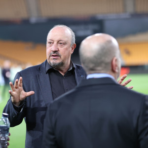 Στο «La Cartuja» ο Αλαφούζος - Έκανε βόλτα στον αγωνιστικό χώρο μαζί με Μπενίτεθ (video)