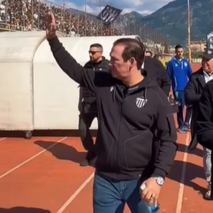 Ο Πρασσάς γνώρισε την αποθέωση από τον κόσμο της Καλαμάτας (video)